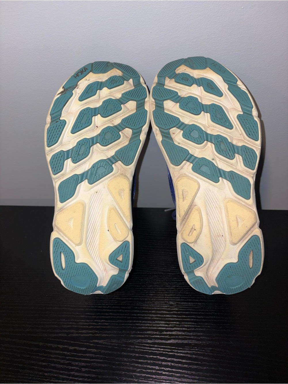 HOKA Clifton 9 Women’s Running Shoes Blue Aqua Size 7.5B Athletic Sneaker - Picture 9 of 10